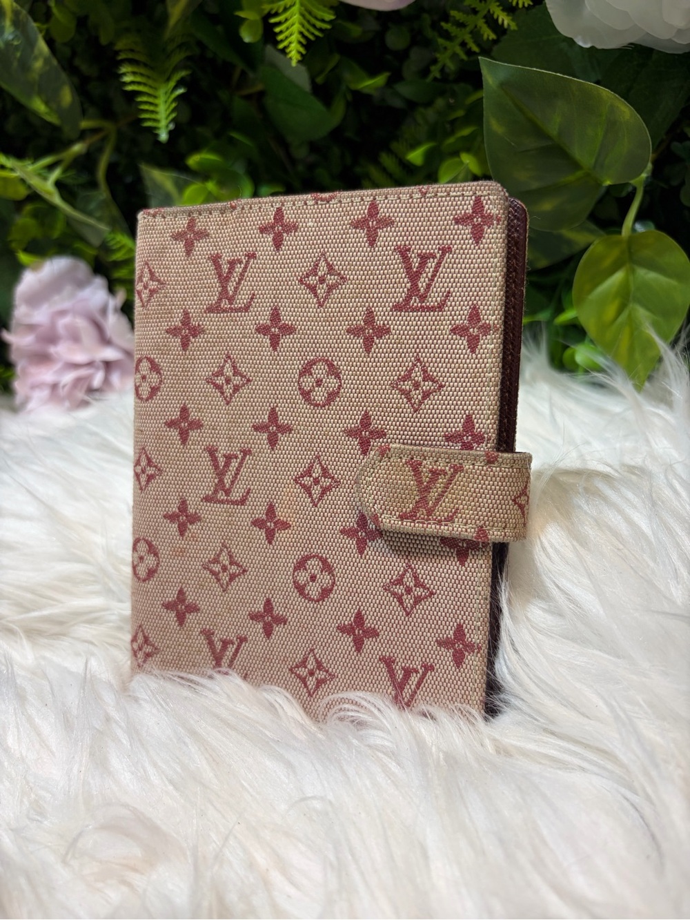 Louis Vuitton Monogram Mini Lin Agenda PM in Cerise